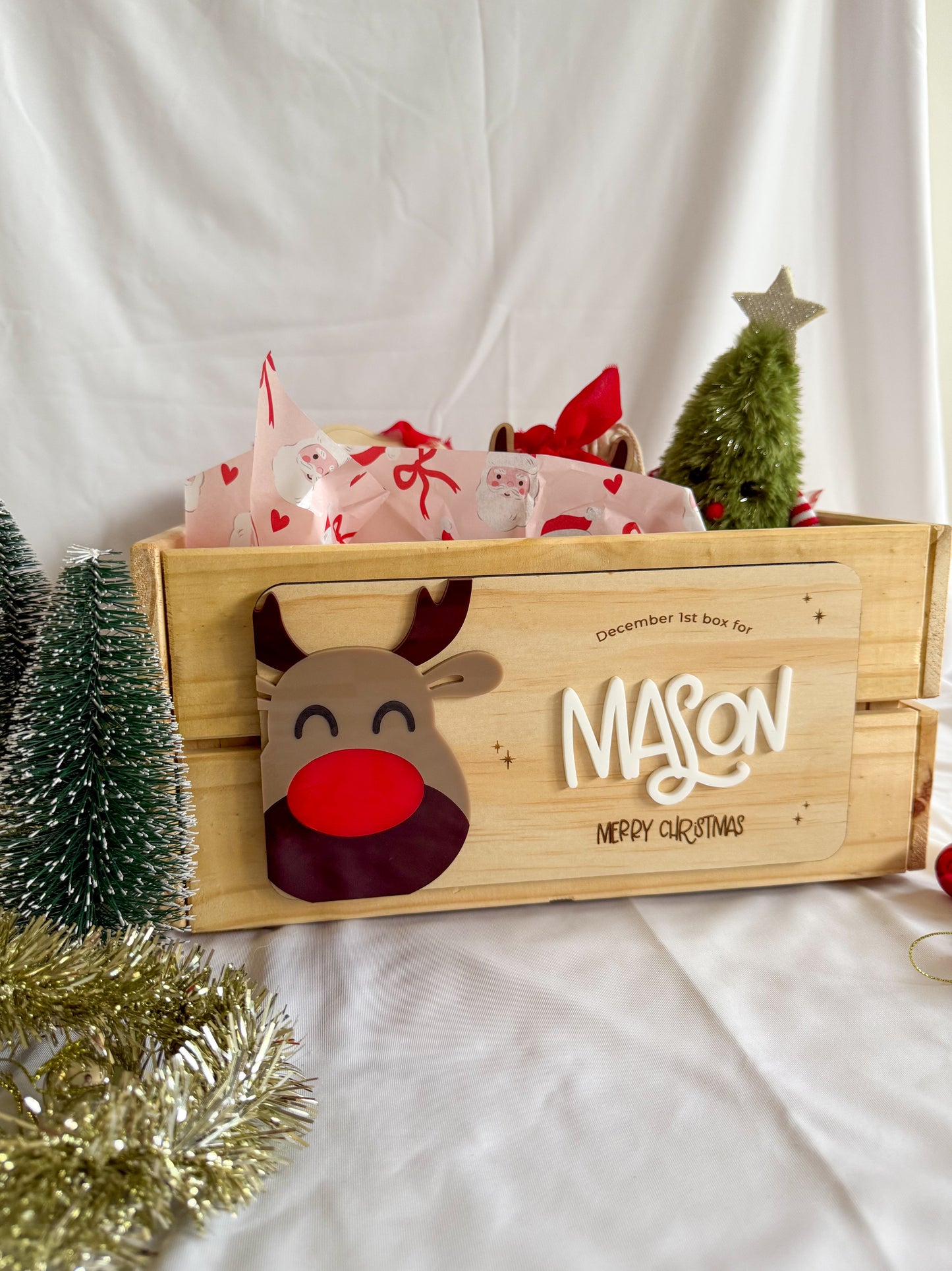 Interchangeable Christmas Crate Decorative Plaque