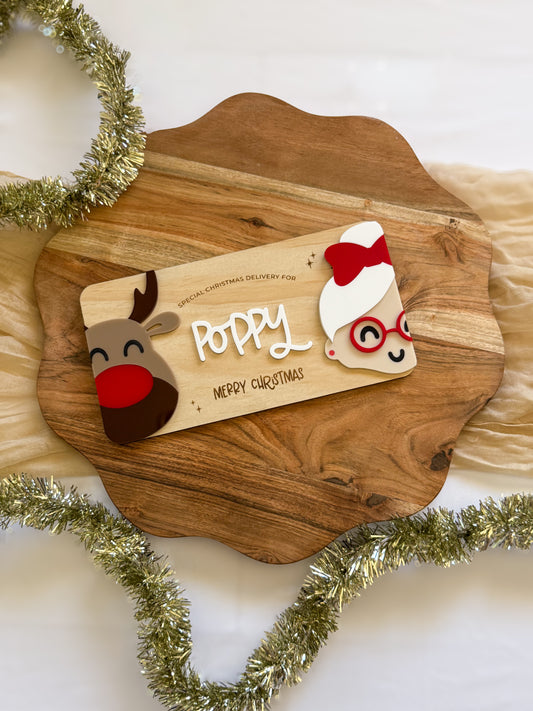 Interchangeable Christmas Crate Decorative Plaque