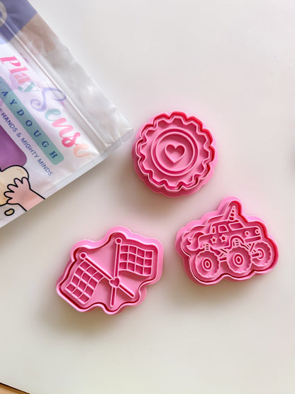 Unicorn Uproar Playdough Cutter Set